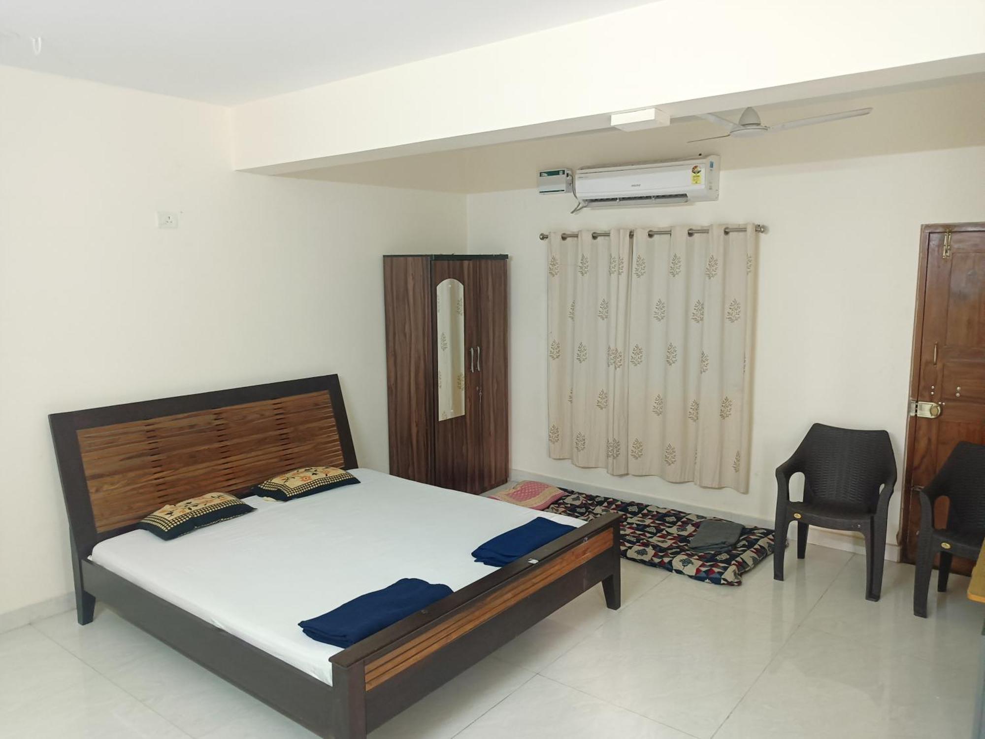 Sai Leela Guest House Даболим Экстерьер фото